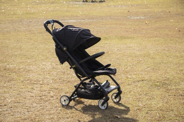 ベビーカーの丸洗いとは？分解から乾燥までの工程